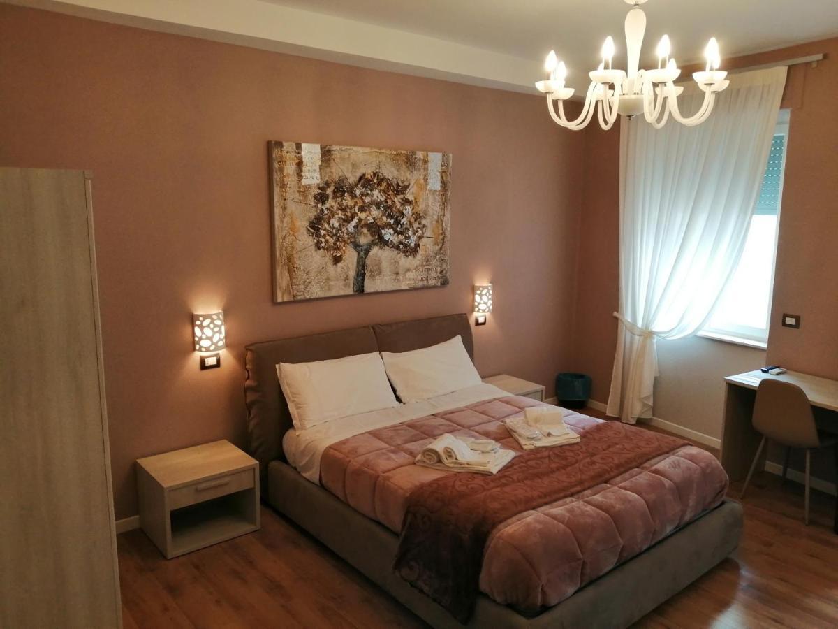 Hotel Km 0 Dal Centro By Tiziana Monaldi Pitigliano Zewnętrze zdjęcie